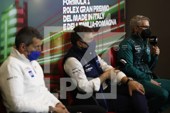 2022-04-23 - STEINER Guenther (ita), Team Principal of Haas F1 team, CAPITO Jost, Chief Executive Officer of Williams Racing, KRACK Mike (her), Team Principal and CEO of Aston Martin F1 Team, portrait press conference during the Formula 1 Grand Premio del Made in Italy e dell'Emilia-Romagna 2022, 4th round of the 2022 FIA Formula One World Championship, on the Imola Circuit, from April 22 to 24, 2022 in Imola, Italy - FORMULA 1 GRAND PREMIO DEL MADE IN ITALY E DELL'EMILIA-ROMAGNA 2022, 4TH ROUND OF THE 2022 FIA FORMULA ONE WORLD CHAMPIONSHIP - FORMULA 1 - MOTORS