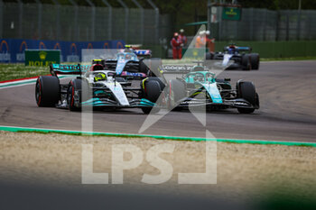 2022-04-23 - 44 HAMILTON Lewis (gbr), Mercedes AMG F1 Team W13, 18 STROLL Lance (can), Aston Martin F1 Team AMR22, action during the Formula 1 Grand Premio del Made in Italy e dell'Emilia-Romagna 2022, 4th round of the 2022 FIA Formula One World Championship, on the Imola Circuit, from April 22 to 24, 2022 in Imola, Italy - FORMULA 1 GRAND PREMIO DEL MADE IN ITALY E DELL'EMILIA-ROMAGNA 2022, 4TH ROUND OF THE 2022 FIA FORMULA ONE WORLD CHAMPIONSHIP - FORMULA 1 - MOTORS