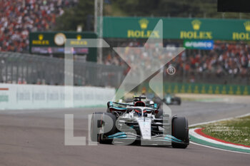 2022-04-23 - 63 RUSSELL George (gbr), Mercedes AMG F1 Team W13, action during the Formula 1 Grand Premio del Made in Italy e dell'Emilia-Romagna 2022, 4th round of the 2022 FIA Formula One World Championship, on the Imola Circuit, from April 22 to 24, 2022 in Imola, Italy - FORMULA 1 GRAND PREMIO DEL MADE IN ITALY E DELL'EMILIA-ROMAGNA 2022, 4TH ROUND OF THE 2022 FIA FORMULA ONE WORLD CHAMPIONSHIP - FORMULA 1 - MOTORS