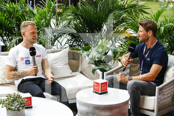 2022-05-05 - Romain Grosjean, portrait interview Canal + with MAGNUSSEN Kevin (den), Haas F1 Team VF-22 Ferrari, portrait during the Formula 1 Crypto.com Miami Grand Prix 2022, 5th round of the 2022 FIA Formula One World Championship, on the Miami International Autodrome, from May 6 to 8, 2022 in Miami Gardens, Florida, United States of America - FORMULA 1 CRYPTO.COM MIAMI GRAND PRIX 2022, 5TH ROUND OF THE 2022 FIA FORMULA ONE WORLD CHAMPIONSHIP - FORMULA 1 - MOTORS