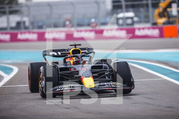 2022-05-06 - 01 VERSTAPPEN Max (nld), Red Bull Racing RB18, action during the Formula 1 Crypto.com Miami Grand Prix 2022, 5th round of the 2022 FIA Formula One World Championship, on the Miami International Autodrome, from May 6 to 8, 2022 in Miami Gardens, Florida, United States of America - FORMULA 1 CRYPTO.COM MIAMI GRAND PRIX 2022, 5TH ROUND OF THE 2022 FIA FORMULA ONE WORLD CHAMPIONSHIP - FORMULA 1 - MOTORS
