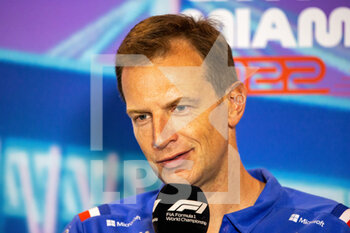 2022-05-06 - ROSSI Laurent (fra), CEO of Alpine, portrait in the FIA Press Conference during the Formula 1 Crypto.com Miami Grand Prix 2022, 5th round of the 2022 FIA Formula One World Championship, on the Miami International Autodrome, from May 6 to 8, 2022 in Miami Gardens, Florida, United States of America - FORMULA 1 CRYPTO.COM MIAMI GRAND PRIX 2022, 5TH ROUND OF THE 2022 FIA FORMULA ONE WORLD CHAMPIONSHIP - FORMULA 1 - MOTORS