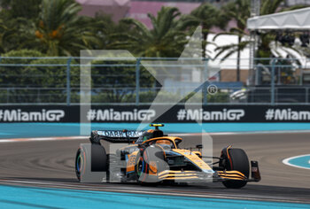 2022-05-07 - 04 NORRIS Lando (gbr), McLaren F1 Team MCL36, action during the Formula 1 Crypto.com Miami Grand Prix 2022, 5th round of the 2022 FIA Formula One World Championship, on the Miami International Autodrome, from May 6 to 8, 2022 in Miami Gardens, Florida, United States of America - FORMULA 1 CRYPTO.COM MIAMI GRAND PRIX 2022, 5TH ROUND OF THE 2022 FIA FORMULA ONE WORLD CHAMPIONSHIP - FORMULA 1 - MOTORS