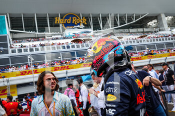 2022-05-08 - VERSTAPPEN Max (ned), Red Bull Racing RB18, portrait starting grid during the Formula 1 Crypto.com Miami Grand Prix 2022, 5th round of the 2022 FIA Formula One World Championship, on the Miami International Autodrome, from May 6 to 8, 2022 in Miami Gardens, Florida, United States of America - FORMULA 1 CRYPTO.COM MIAMI GRAND PRIX 2022, 5TH ROUND OF THE 2022 FIA FORMULA ONE WORLD CHAMPIONSHIP - FORMULA 1 - MOTORS