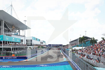 2022-05-08 - Starting grid during the Formula 1 Crypto.com Miami Grand Prix 2022, 5th round of the 2022 FIA Formula One World Championship, on the Miami International Autodrome, from May 6 to 8, 2022 in Miami Gardens, Florida, United States of America - FORMULA 1 CRYPTO.COM MIAMI GRAND PRIX 2022, 5TH ROUND OF THE 2022 FIA FORMULA ONE WORLD CHAMPIONSHIP - FORMULA 1 - MOTORS