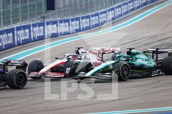 2022-05-08 - 20 MAGNUSSEN Kevin (den), Haas F1 Team VF-22 Ferrari, action with 18 STROLL Lance (can), Aston Martin F1 Team AMR22 during the Formula 1 Crypto.com Miami Grand Prix 2022, 5th round of the 2022 FIA Formula One World Championship, on the Miami International Autodrome, from May 6 to 8, 2022 in Miami Gardens, Florida, United States of America - FORMULA 1 CRYPTO.COM MIAMI GRAND PRIX 2022, 5TH ROUND OF THE 2022 FIA FORMULA ONE WORLD CHAMPIONSHIP - FORMULA 1 - MOTORS