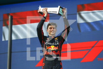 2022-05-08 - VERSTAPPEN Max (ned), Red Bull Racing RB18, portrait trophy podium during the Formula 1 Crypto.com Miami Grand Prix 2022, 5th round of the 2022 FIA Formula One World Championship, on the Miami International Autodrome, from May 6 to 8, 2022 in Miami Gardens, Florida, United States of America - FORMULA 1 CRYPTO.COM MIAMI GRAND PRIX 2022, 5TH ROUND OF THE 2022 FIA FORMULA ONE WORLD CHAMPIONSHIP - FORMULA 1 - MOTORS
