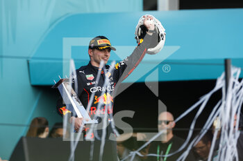 2022-05-08 - VERSTAPPEN Max (ned), Red Bull Racing RB18, portrait, Podium during the Formula 1 Crypto.com Miami Grand Prix 2022, 5th round of the 2022 FIA Formula One World Championship, on the Miami International Autodrome, from May 6 to 8, 2022 in Miami Gardens, Florida, United States of America - FORMULA 1 CRYPTO.COM MIAMI GRAND PRIX 2022, 5TH ROUND OF THE 2022 FIA FORMULA ONE WORLD CHAMPIONSHIP - FORMULA 1 - MOTORS