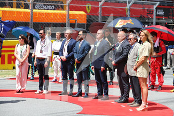 2022-05-22 - Grid Atmosphere Before the race  Stefano Domenicali (ITA) - CEO Formula One Group - FORMULA 1 PIRELLI GRAN PREMIO DE ESPAÑA 2022 RACE  - FORMULA 1 - MOTORS