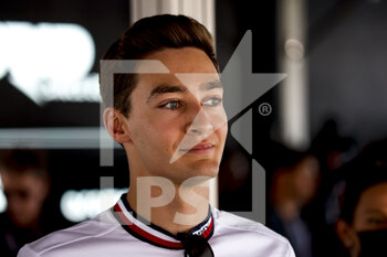 2022-05-20 - RUSSELL George (gbr), Mercedes AMG F1 Team W13, portrait during the Formula 1 Pirelli Grand Premio de Espana 2022, 6th round of the 2022 FIA Formula One World Championship, on the Circuit de Barcelona-Catalunya, from May 20 to 22, 2022 in Montmelo, Spain - FORMULA 1 PIRELLI GRAND PREMIO DE ESPANA 2022, 6TH ROUND OF THE 2022 FIA FORMULA ONE WORLD CHAMPIONSHIP - FORMULA 1 - MOTORS