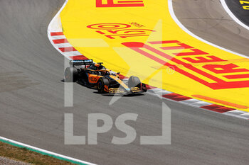 2022-05-20 - 20.05.2022, Circuit de Catalunya, Barcelona, F1 Pirelli Grand Prix von Spanien 2022
 , im Bild
Daniel Ricciardo (AUS), McLaren F1 Team - F1 PIRELLI GRAND PRIX OF SPAIN 2022 - FORMULA 1 - MOTORS