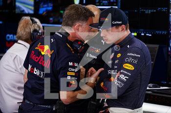 2022-05-21 - VERSTAPPEN Max (ned), Red Bull Racing RB18, portrait during the Formula 1 Pirelli Grand Premio de Espana 2022, 6th round of the 2022 FIA Formula One World Championship, on the Circuit de Barcelona-Catalunya, from May 20 to 22, 2022 in Montmelo, Spain - FORMULA 1 PIRELLI GRAND PREMIO DE ESPANA 2022, 6TH ROUND OF THE 2022 FIA FORMULA ONE WORLD CHAMPIONSHIP - FORMULA 1 - MOTORS