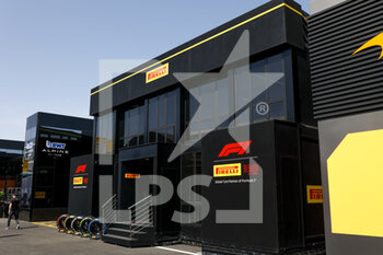 2022-05-22 - F1 motorhome during the Formula 1 Pirelli Grand Premio de Espana 2022, 6th round of the 2022 FIA Formula One World Championship, on the Circuit de Barcelona-Catalunya, from May 20 to 22, 2022 in Montmelo, Spain - FORMULA 1 PIRELLI GRAND PREMIO DE ESPANA 2022, 6TH ROUND OF THE 2022 FIA FORMULA ONE WORLD CHAMPIONSHIP - FORMULA 1 - MOTORS