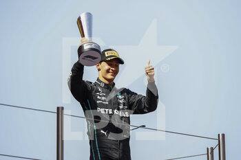 2022-05-22 - RUSSELL George (gbr), Mercedes AMG F1 Team W13, portrait podium during the Formula 1 Pirelli Grand Premio de Espana 2022, 6th round of the 2022 FIA Formula One World Championship, on the Circuit de Barcelona-Catalunya, from May 20 to 22, 2022 in Montmelo, Spain - FORMULA 1 PIRELLI GRAND PREMIO DE ESPANA 2022, 6TH ROUND OF THE 2022 FIA FORMULA ONE WORLD CHAMPIONSHIP - FORMULA 1 - MOTORS