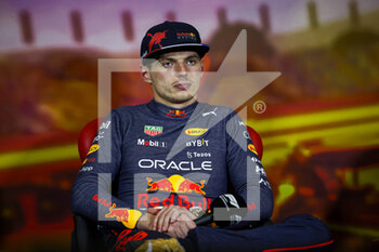 2022-05-22 - VERSTAPPEN Max (ned), Red Bull Racing RB18, portrait during the FIA presse conference after the Formula 1 Pirelli Grand Premio de Espana 2022, 6th round of the 2022 FIA Formula One World Championship, on the Circuit de Barcelona-Catalunya, from May 20 to 22, 2022 in Montmelo, Spain - FORMULA 1 PIRELLI GRAND PREMIO DE ESPANA 2022, 6TH ROUND OF THE 2022 FIA FORMULA ONE WORLD CHAMPIONSHIP - FORMULA 1 - MOTORS