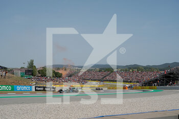 2022-05-22 - 22.05.2022, Circuit de Catalunya, Barcelona, F1 Pirelli Grand Prix von Spanien 2022
 , im Bild
Lewis Hamilton (GBR), Mercedes-AMG Petronas Formula One Team - F1 PIRELLI GRAND PRIX OF SPAIN 2022 - FORMULA 1 - MOTORS
