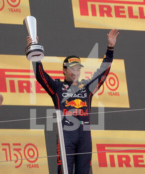 2022-05-22 - 22.05.2022, Circuit de Catalunya, Barcelona, F1 Aramco Grand Prix von Spanien 2022
 , im Bild
Podium:
2.Platz für Sergio Perez (MEX), Oracle Red Bull Racing - F1 PIRELLI GRAND PRIX OF SPAIN 2022 - FORMULA 1 - MOTORS