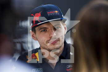 2022-05-27 - VERSTAPPEN Max (ned), Red Bull Racing RB18, portrait during the Formula 1 Grand Prix de Monaco 2022, 7th round of the 2022 FIA Formula One World Championship, on the Circuit de Monaco, from May 27 to 29, 2022 in Monte-Carlo, Monaco - F1 - MONACO GRAND PRIX 2022 - FORMULA 1 - MOTORS