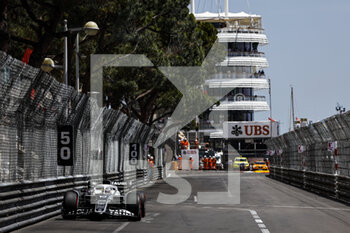 2022-05-28 - 10 GASLY Pierre (fra), Scuderia AlphaTauri AT03, action during the Formula 1 Grand Prix de Monaco 2022, 7th round of the 2022 FIA Formula One World Championship, on the Circuit de Monaco, from May 27 to 29, 2022 in Monte-Carlo, Monaco - F1 - MONACO GRAND PRIX 2022 - FORMULA 1 - MOTORS