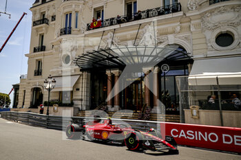 2022-05-28 - 55 SAINZ Carlos (spa), Scuderia Ferrari F1-75, action during the Formula 1 Grand Prix de Monaco 2022, 7th round of the 2022 FIA Formula One World Championship, on the Circuit de Monaco, from May 27 to 29, 2022 in Monte-Carlo, Monaco - F1 - MONACO GRAND PRIX 2022 - FORMULA 1 - MOTORS