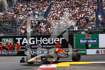 2022-05-28 - 01 VERSTAPPEN Max (nld), Red Bull Racing RB18, action during the Formula 1 Grand Prix de Monaco 2022, 7th round of the 2022 FIA Formula One World Championship, on the Circuit de Monaco, from May 27 to 29, 2022 in Monte-Carlo, Monaco - F1 - MONACO GRAND PRIX 2022 - FORMULA 1 - MOTORS