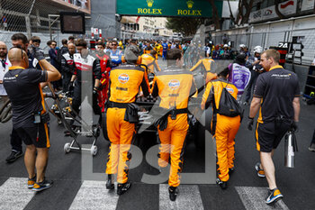 2022-05-29 - McLaren F1 Team, ambiance during the Formula 1 Grand Prix de Monaco 2022, 7th round of the 2022 FIA Formula One World Championship, on the Circuit de Monaco, from May 27 to 29, 2022 in Monte-Carlo, Monaco - F1 - MONACO GRAND PRIX 2022 - RACE - FORMULA 1 - MOTORS