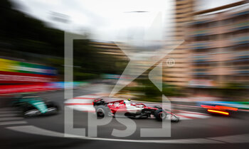 2022-05-29 - 24 ZHOU Guanyu (chi), Alfa Romeo F1 Team ORLEN C42, action during the Formula 1 Grand Prix de Monaco 2022, 7th round of the 2022 FIA Formula One World Championship, on the Circuit de Monaco, from May 27 to 29, 2022 in Monte-Carlo, Monaco - F1 - MONACO GRAND PRIX 2022 - RACE - FORMULA 1 - MOTORS