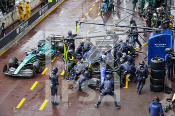 2022-05-29 - 18 STROLL Lance (can), Aston Martin F1 Team AMR22, 06 LATIFI Nicholas (can), Williams Racing FW44, action during the Formula 1 Grand Prix de Monaco 2022, 7th round of the 2022 FIA Formula One World Championship, on the Circuit de Monaco, from May 27 to 29, 2022 in Monte-Carlo, Monaco - F1 - MONACO GRAND PRIX 2022 - RACE - FORMULA 1 - MOTORS