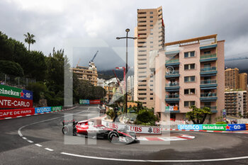 2022-05-29 - 77 BOTTAS Valtteri (fin), Alfa Romeo F1 Team ORLEN C42, action during the Formula 1 Grand Prix de Monaco 2022, 7th round of the 2022 FIA Formula One World Championship, on the Circuit de Monaco, from May 27 to 29, 2022 in Monte-Carlo, Monaco - F1 - MONACO GRAND PRIX 2022 - RACE - FORMULA 1 - MOTORS