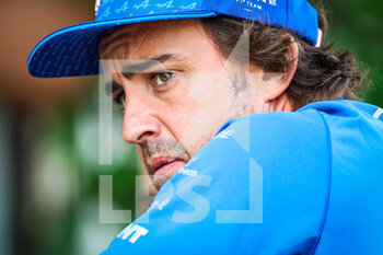 2022-06-09 - ALONSO Fernando (spa), Alpine F1 Team A522, portrait during the Formula 1 Azerbaijan Grand Prix 2022, 8th round of the 2022 FIA Formula One World Championship, on the Baku City Circuit, from June 10 to 12, 2022 in Baku, Azerbaijan - F1 - AZERBAIJAN GRAND PRIX 2022 - FORMULA 1 - MOTORS