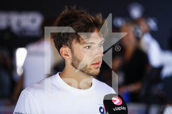 2022-06-10 - GASLY Pierre (fra), Scuderia AlphaTauri AT03, portrait during the Formula 1 Azerbaijan Grand Prix 2022, 8th round of the 2022 FIA Formula One World Championship, on the Baku City Circuit, from June 10 to 12, 2022 in Baku, Azerbaijan - F1 - AZERBAIJAN GRAND PRIX 2022 - FORMULA 1 - MOTORS