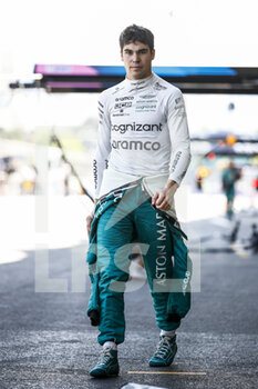 2022-06-11 - STROLL Lance (can), Aston Martin F1 Team AMR22, portrait during the Formula 1 Azerbaijan Grand Prix 2022, 8th round of the 2022 FIA Formula One World Championship, on the Baku City Circuit, from June 10 to 12, 2022 in Baku, Azerbaijan - F1 - AZERBAIJAN GRAND PRIX 2022 - FORMULA 1 - MOTORS