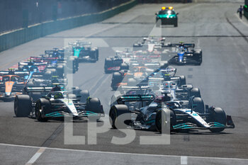 2022-06-12 - Start of the race: 63 RUSSELL George (gbr), Mercedes AMG F1 Team W13, 44 HAMILTON Lewis (gbr), Mercedes AMG F1 Team W13, action during the Formula 1 Azerbaijan Grand Prix 2022, 8th round of the 2022 FIA Formula One World Championship, on the Baku City Circuit, from June 10 to 12, 2022 in Baku, Azerbaijan - F1 - AZERBAIJAN GRAND PRIX 2022 - RACE - FORMULA 1 - MOTORS
