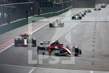 2022-06-12 - 16 LECLERC Charles (mco), Scuderia Ferrari F1-75, 01 VERSTAPPEN Max (nld), Red Bull Racing RB18, action during the Formula 1 Azerbaijan Grand Prix 2022, 8th round of the 2022 FIA Formula One World Championship, on the Baku City Circuit, from June 10 to 12, 2022 in Baku, Azerbaijan - F1 - AZERBAIJAN GRAND PRIX 2022 - RACE - FORMULA 1 - MOTORS
