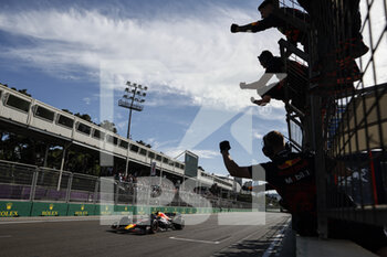 2022-06-12 - 11 PEREZ Sergio (mex), Red Bull Racing RB18, action celebration during the Formula 1 Azerbaijan Grand Prix 2022, 8th round of the 2022 FIA Formula One World Championship, on the Baku City Circuit, from June 10 to 12, 2022 in Baku, Azerbaijan - F1 - AZERBAIJAN GRAND PRIX 2022 - RACE - FORMULA 1 - MOTORS