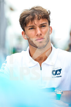 2022-06-16 - GASLY Pierre (fra), Scuderia AlphaTauri AT03, portrait during the Formula 1 AWS Grand Prix du Canada 2022, 9th round of the 2022 FIA Formula One World Championship, on the Circuit Gilles Villeneuve, from June 17 to 19, 2022 in Montreal, Canada - F1 - CANADIAN GRAND PRIX 2022 - FORMULA 1 - MOTORS