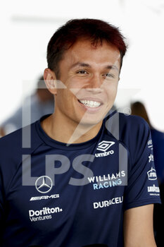 2022-06-16 - ALBON Alexander (tha), Williams Racing FW44, portrait during the Formula 1 AWS Grand Prix du Canada 2022, 9th round of the 2022 FIA Formula One World Championship, on the Circuit Gilles Villeneuve, from June 17 to 19, 2022 in Montreal, Canada - F1 - CANADIAN GRAND PRIX 2022 - FORMULA 1 - MOTORS