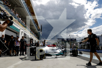 2022-06-16 - 44 HAMILTON Lewis (gbr), Mercedes AMG F1 Team W13, action during the Formula 1 AWS Grand Prix du Canada 2022, 9th round of the 2022 FIA Formula One World Championship, on the Circuit Gilles Villeneuve, from June 17 to 19, 2022 in Montreal, Canada - F1 - CANADIAN GRAND PRIX 2022 - FORMULA 1 - MOTORS
