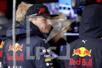 2022-06-16 - VERSTAPPEN Max (ned), Red Bull Racing RB18, portrait during the Formula 1 AWS Grand Prix du Canada 2022, 9th round of the 2022 FIA Formula One World Championship, on the Circuit Gilles Villeneuve, from June 17 to 19, 2022 in Montreal, Canada - F1 - CANADIAN GRAND PRIX 2022 - FORMULA 1 - MOTORS