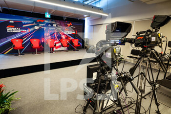 2022-06-17 - FIA Press Conference room with interview TV cameras during the Formula 1 AWS Grand Prix du Canada 2022, 9th round of the 2022 FIA Formula One World Championship, on the Circuit Gilles Villeneuve, from June 17 to 19, 2022 in Montreal, Canada - F1 - CANADIAN GRAND PRIX 2022 - FORMULA 1 - MOTORS