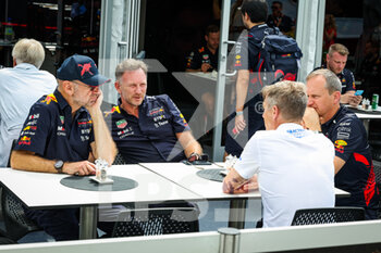 2022-06-17 - NEWEY Adrian, Chief Technical Officer of Red Bull Racing, HORNER Christian (gbr), Team Principal of Red Bull Racing, and the FIA during the Formula 1 AWS Grand Prix du Canada 2022, 9th round of the 2022 FIA Formula One World Championship, on the Circuit Gilles Villeneuve, from June 17 to 19, 2022 in Montreal, Canada - F1 - CANADIAN GRAND PRIX 2022 - FORMULA 1 - MOTORS