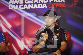 2022-06-17 - PEREZ Sergio (mex), Red Bull Racing RB18, portrait press conference during the Formula 1 AWS Grand Prix du Canada 2022, 9th round of the 2022 FIA Formula One World Championship, on the Circuit Gilles Villeneuve, from June 17 to 19, 2022 in Montreal, Canada - F1 - CANADIAN GRAND PRIX 2022 - FORMULA 1 - MOTORS