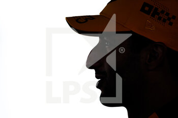 2022-06-17 - RICCIARDO Daniel (aus), McLaren F1 Team MCL36, portrait during the Formula 1 AWS Grand Prix du Canada 2022, 9th round of the 2022 FIA Formula One World Championship, on the Circuit Gilles Villeneuve, from June 17 to 19, 2022 in Montreal, Canada - F1 - CANADIAN GRAND PRIX 2022 - FORMULA 1 - MOTORS