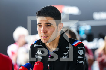 2022-06-17 - OCON Esteban (fra), Alpine F1 Team A522, portrait during the Formula 1 AWS Grand Prix du Canada 2022, 9th round of the 2022 FIA Formula One World Championship, on the Circuit Gilles Villeneuve, from June 17 to 19, 2022 in Montreal, Canada - F1 - CANADIAN GRAND PRIX 2022 - FORMULA 1 - MOTORS