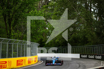 2022-06-17 - 14 ALONSO Fernando (spa), Alpine F1 Team A522, action during the Formula 1 AWS Grand Prix du Canada 2022, 9th round of the 2022 FIA Formula One World Championship, on the Circuit Gilles Villeneuve, from June 17 to 19, 2022 in Montreal, Canada - F1 - CANADIAN GRAND PRIX 2022 - FORMULA 1 - MOTORS