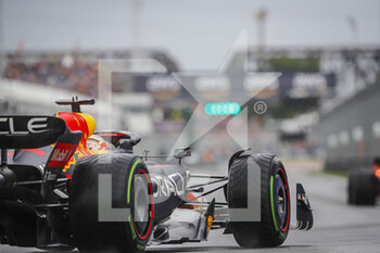 2022-06-18 - VERSTAPPEN Max (ned), Red Bull Racing RB18, action during the Formula 1 AWS Grand Prix du Canada 2022, 9th round of the 2022 FIA Formula One World Championship, on the Circuit Gilles Villeneuve, from June 17 to 19, 2022 in Montreal, Canada - F1 - CANADIAN GRAND PRIX 2022 - FORMULA 1 - MOTORS