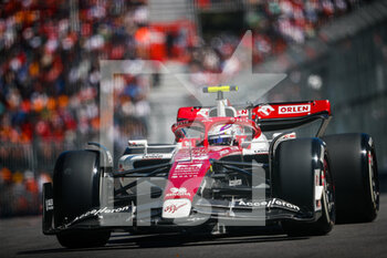 2022-06-19 - 24 ZHOU Guanyu (chi), Alfa Romeo F1 Team ORLEN C42, action during the Formula 1 AWS Grand Prix du Canada 2022, 9th round of the 2022 FIA Formula One World Championship, on the Circuit Gilles Villeneuve, from June 17 to 19, 2022 in Montreal, Canada - F1 - CANADIAN GRAND PRIX 2022 - RACE - FORMULA 1 - MOTORS