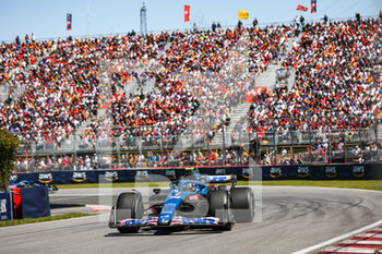 2022-06-19 - 31 OCON Esteban (fra), Alpine F1 Team A522, action during the Formula 1 AWS Grand Prix du Canada 2022, 9th round of the 2022 FIA Formula One World Championship, on the Circuit Gilles Villeneuve, from June 17 to 19, 2022 in Montreal, Canada - F1 - CANADIAN GRAND PRIX 2022 - RACE - FORMULA 1 - MOTORS