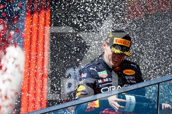 2022-06-19 - podium VERSTAPPEN Max (ned), Red Bull Racing RB18, portrait during the Formula 1 AWS Grand Prix du Canada 2022, 9th round of the 2022 FIA Formula One World Championship, on the Circuit Gilles Villeneuve, from June 17 to 19, 2022 in Montreal, Canada - F1 - CANADIAN GRAND PRIX 2022 - RACE - FORMULA 1 - MOTORS