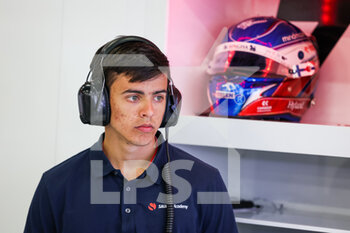 2022-07-01 - FARIA Roberto (bra), Sauber Academy driver, portrait during the Formula 1 Lenovo British Grand Prix 2022, 10th round of the 2022 FIA Formula One World Championship, on the Silverstone Circuit, from July 1 to 3, 2022 in Silverstone, United Kingdom - F1 - BRITISH GRAND PRIX 2022 - FORMULA 1 - MOTORS